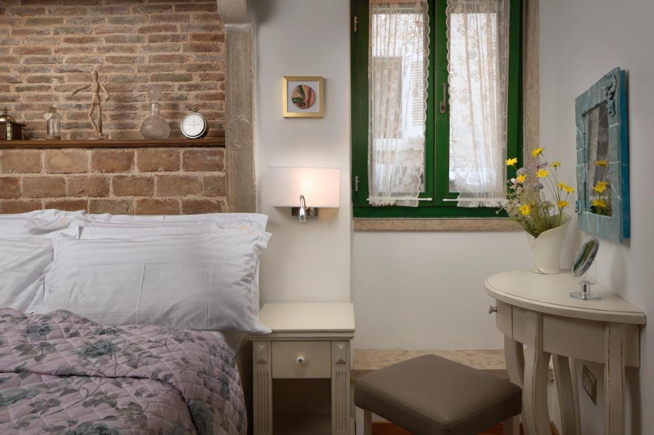 Monterosso Center *