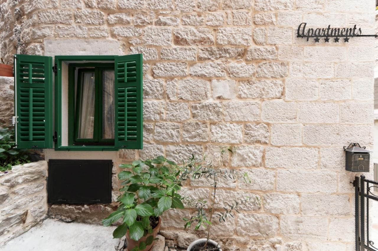 Monterosso Center *